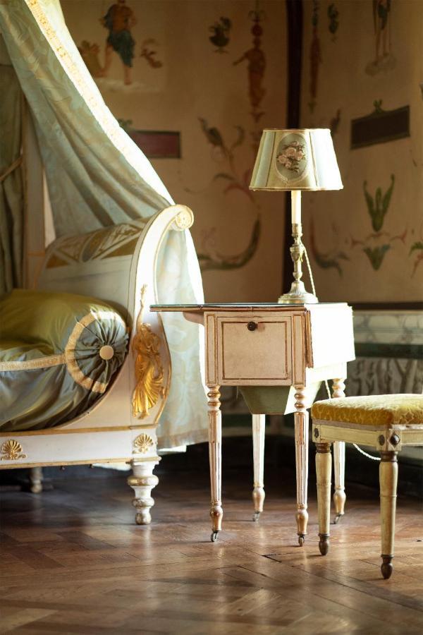 Le Chateau De Bonnemare - Bed And Breakfast 厄杜庞 外观 照片