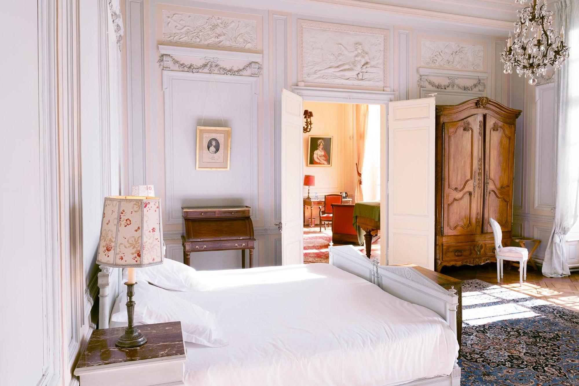 Le Chateau De Bonnemare - Bed And Breakfast 厄杜庞 外观 照片