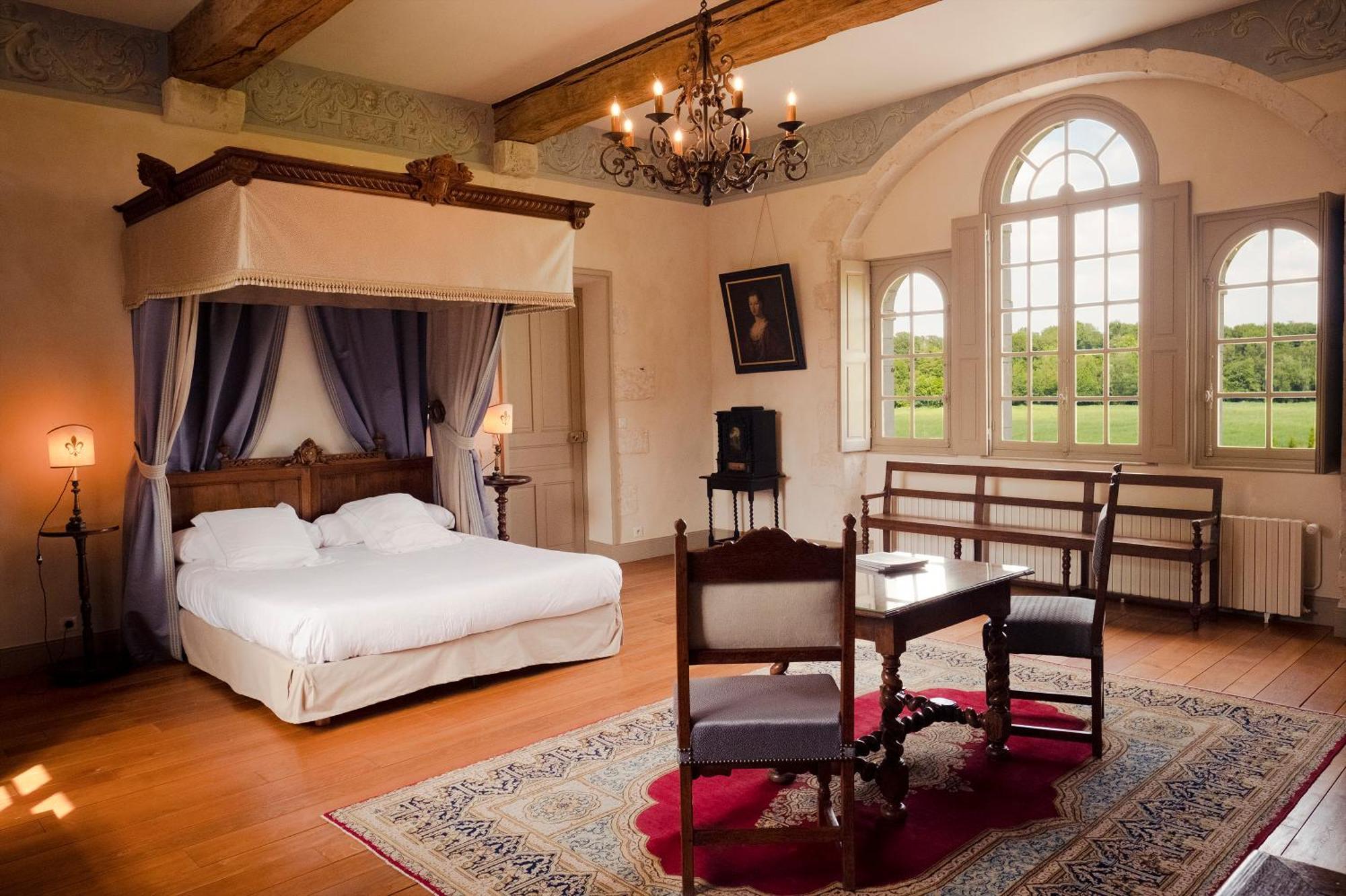 Le Chateau De Bonnemare - Bed And Breakfast 厄杜庞 外观 照片