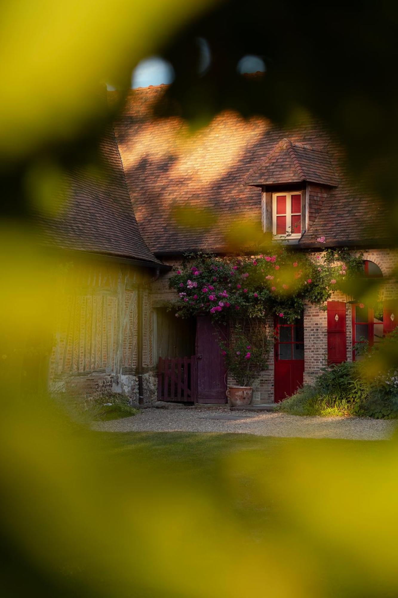 Le Chateau De Bonnemare - Bed And Breakfast 厄杜庞 外观 照片