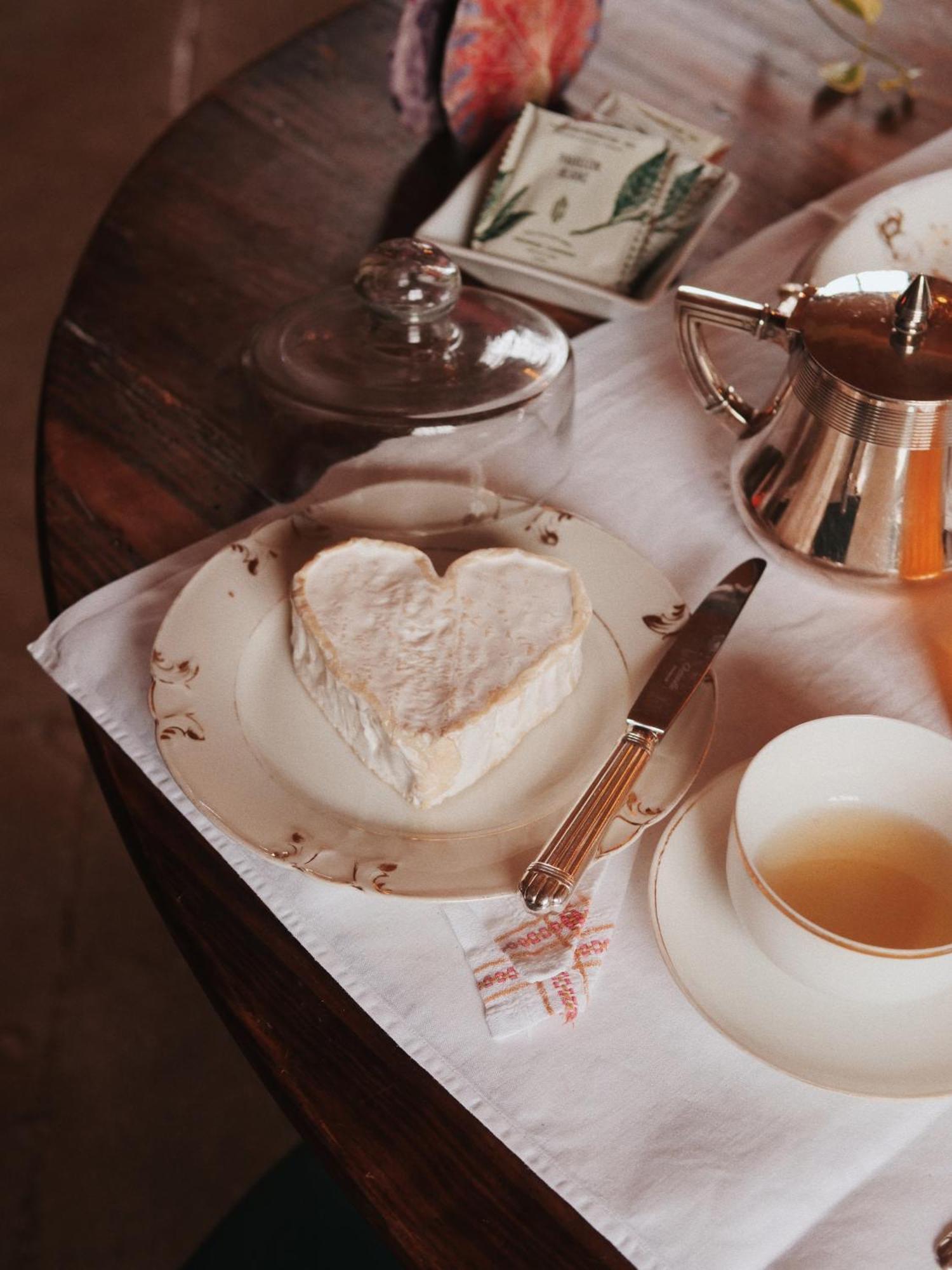Le Chateau De Bonnemare - Bed And Breakfast 厄杜庞 外观 照片