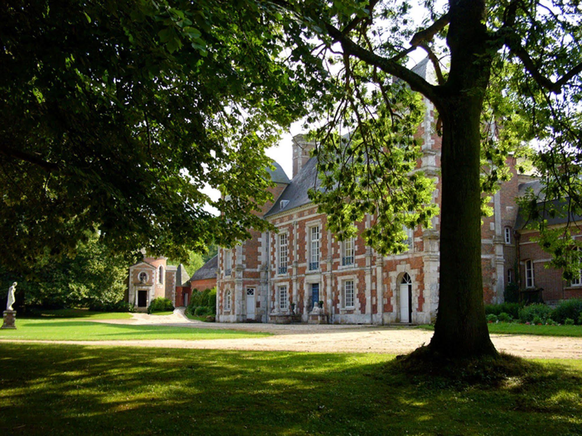 Le Chateau De Bonnemare - Bed And Breakfast 厄杜庞 外观 照片