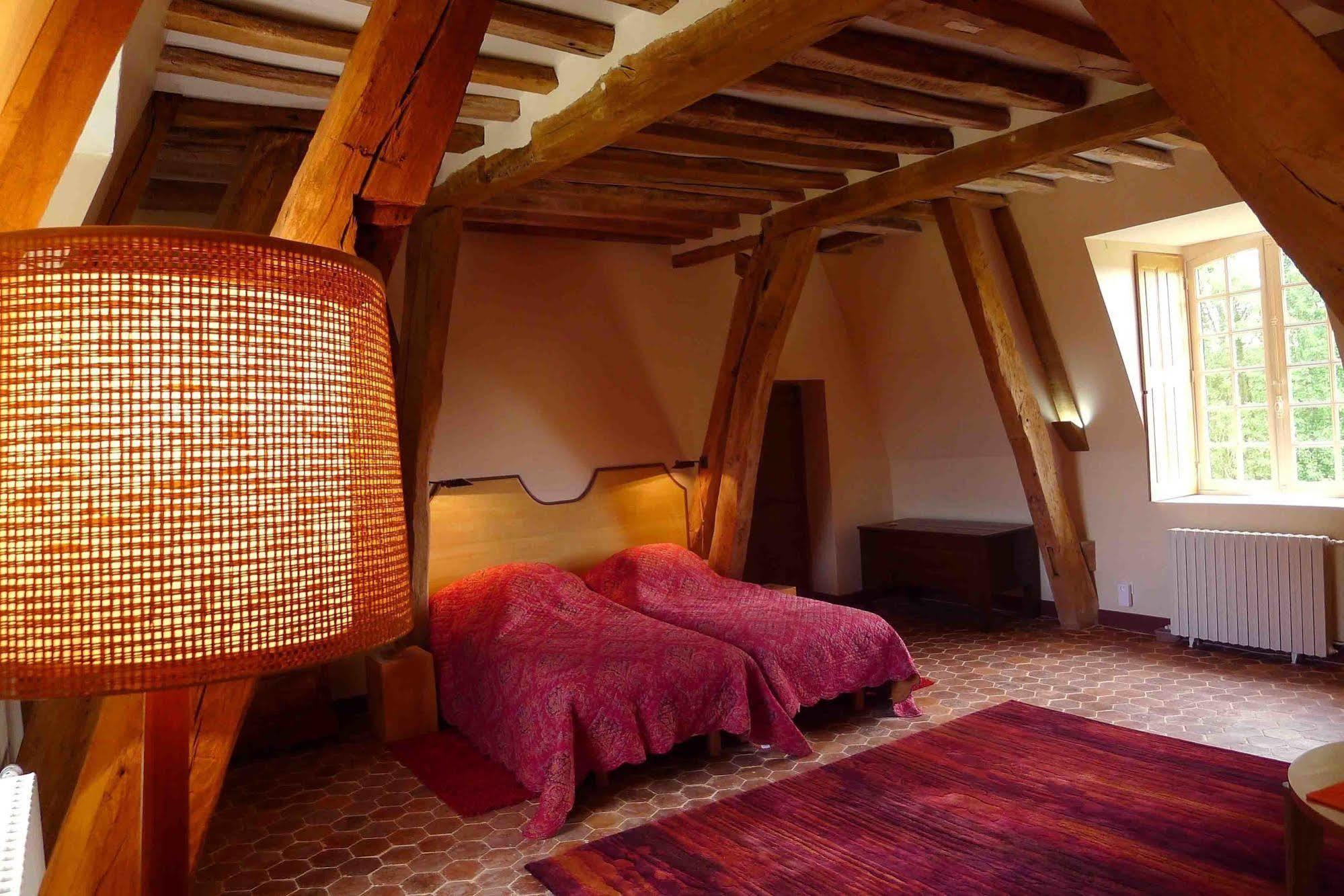 Le Chateau De Bonnemare - Bed And Breakfast 厄杜庞 外观 照片